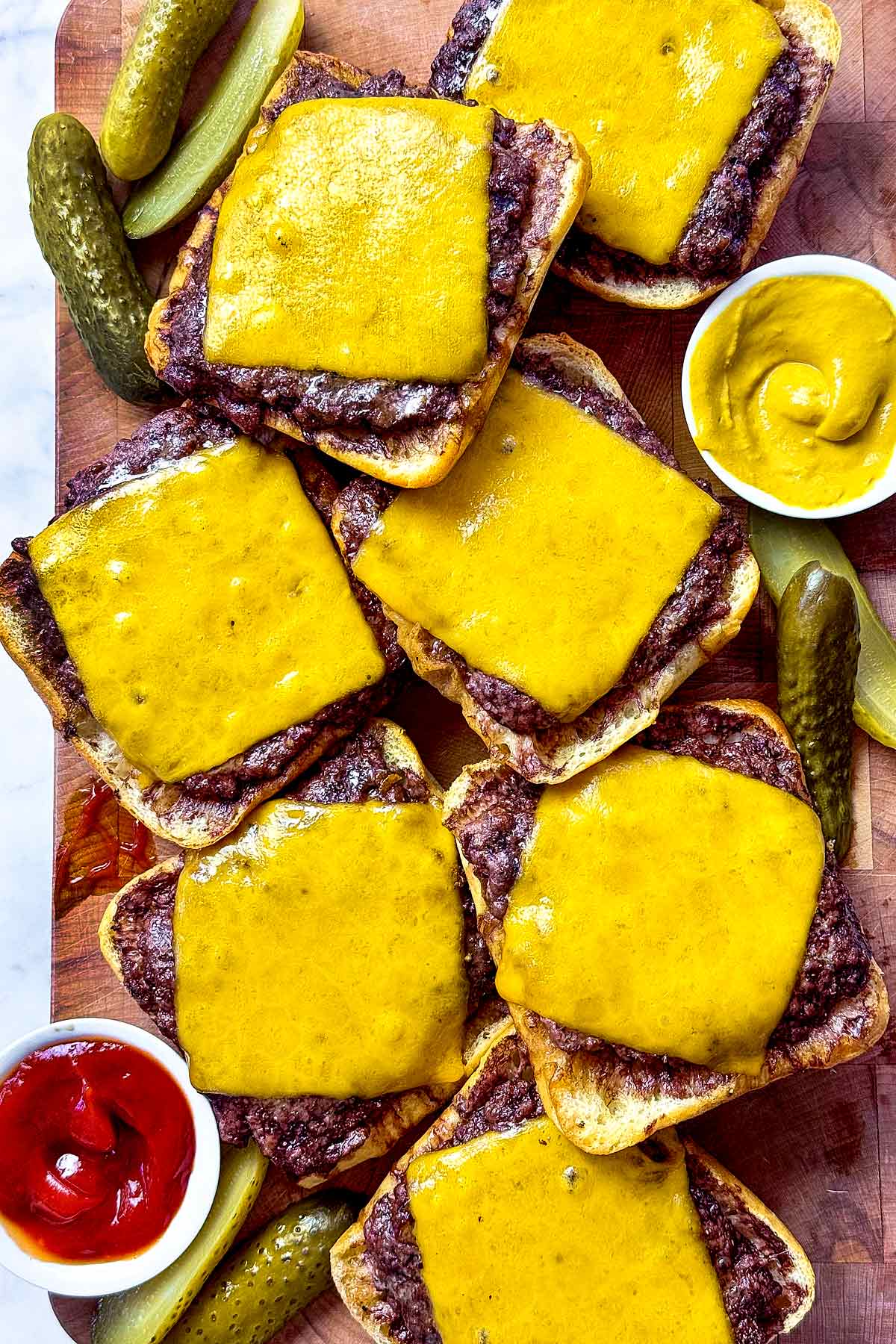Super Juicy Oven Baked Hamburgers